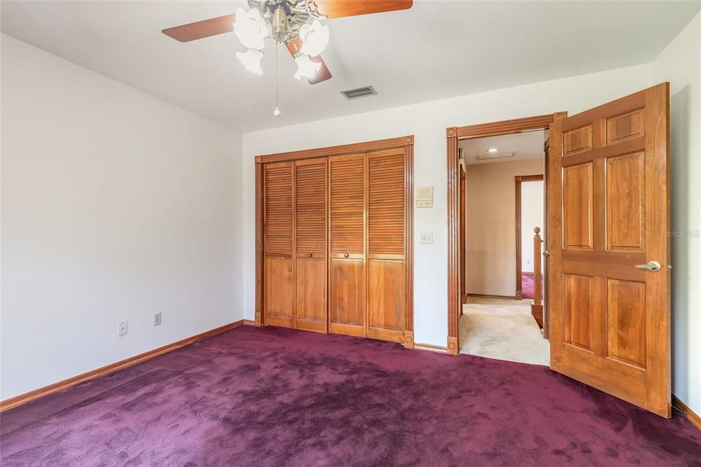 En Venta: $949,000 (4 camas, 3 baños, 4335 Pies cuadrados)