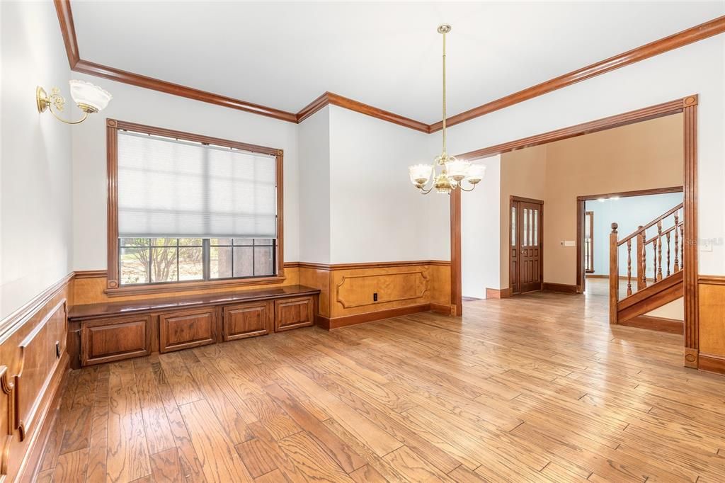 En Venta: $949,000 (4 camas, 3 baños, 4335 Pies cuadrados)