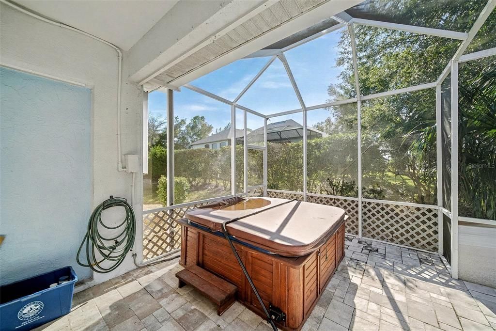 For Sale: $519,900 (4 beds, 2 baths, 2729 Square Feet)