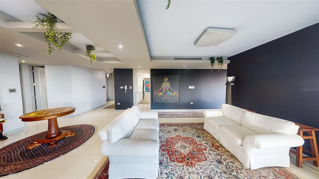 For Rent: $14,500 (4 beds, 3 baths, 5000 Square Feet)