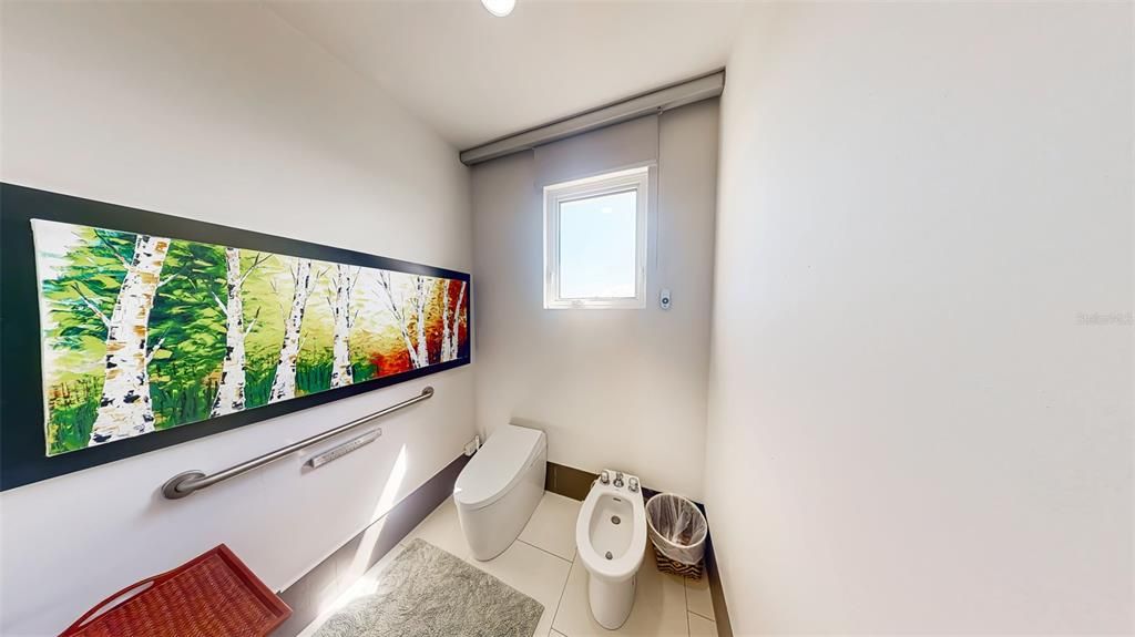 For Rent: $14,500 (4 beds, 3 baths, 5000 Square Feet)