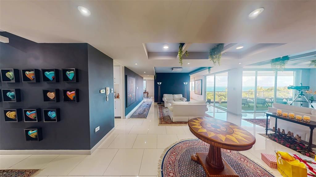 For Rent: $14,500 (4 beds, 3 baths, 5000 Square Feet)