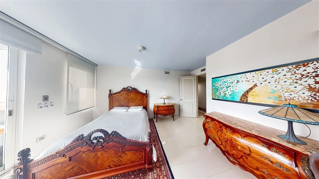 For Rent: $14,500 (4 beds, 3 baths, 5000 Square Feet)