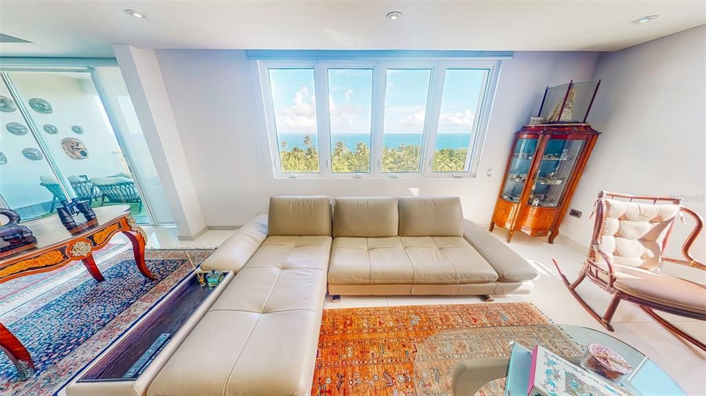 For Rent: $14,500 (4 beds, 3 baths, 5000 Square Feet)