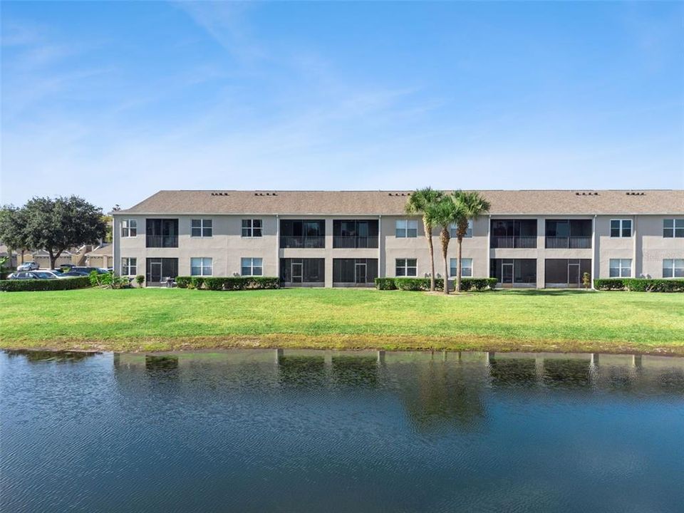 待售: $250,000 (2 贝兹, 2 浴室, 1330 平方英尺)