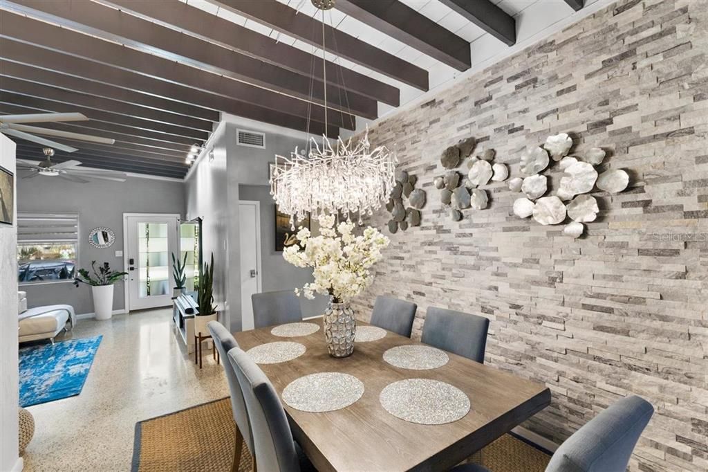 На продажу: $444,000 (3 спален, 1 ванн, 1359 Квадратных фут)