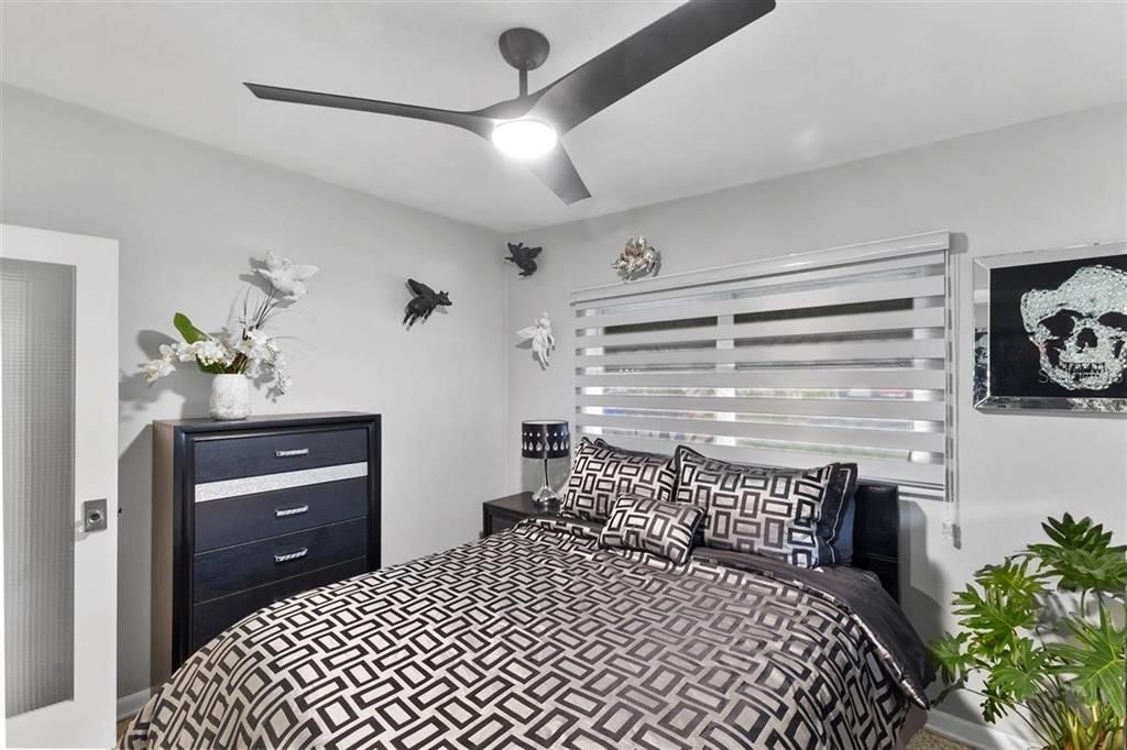 На продажу: $444,000 (3 спален, 1 ванн, 1359 Квадратных фут)