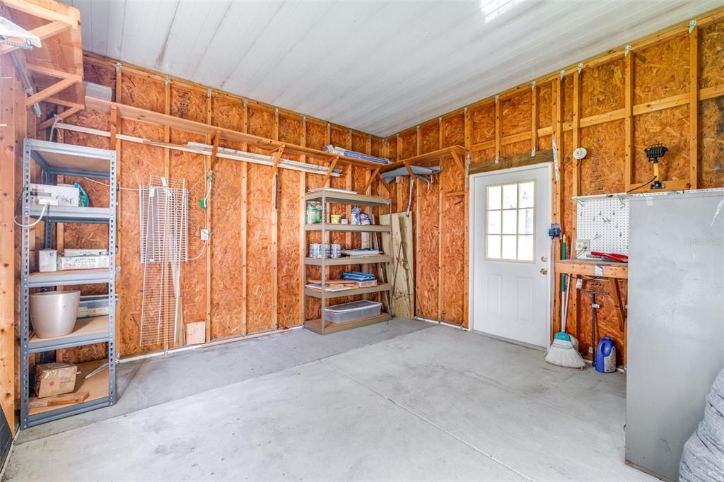 For Sale: $185,000 (2 beds, 2 baths, 1581 Square Feet)