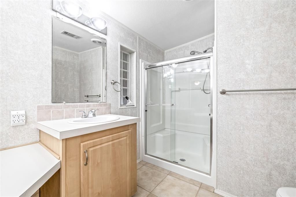 For Sale: $185,000 (2 beds, 2 baths, 1581 Square Feet)