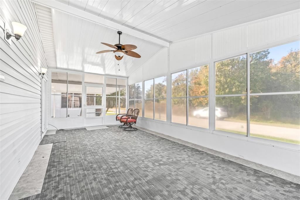 For Sale: $185,000 (2 beds, 2 baths, 1581 Square Feet)