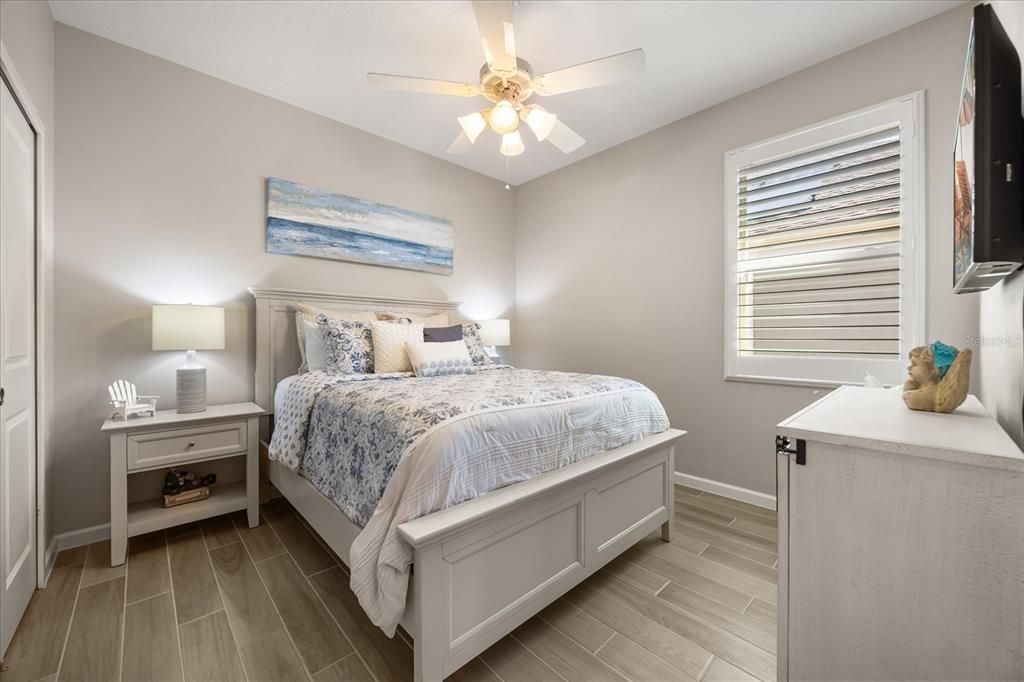 На продажу: $765,000 (4 спален, 2 ванн, 1916 Квадратных фут)