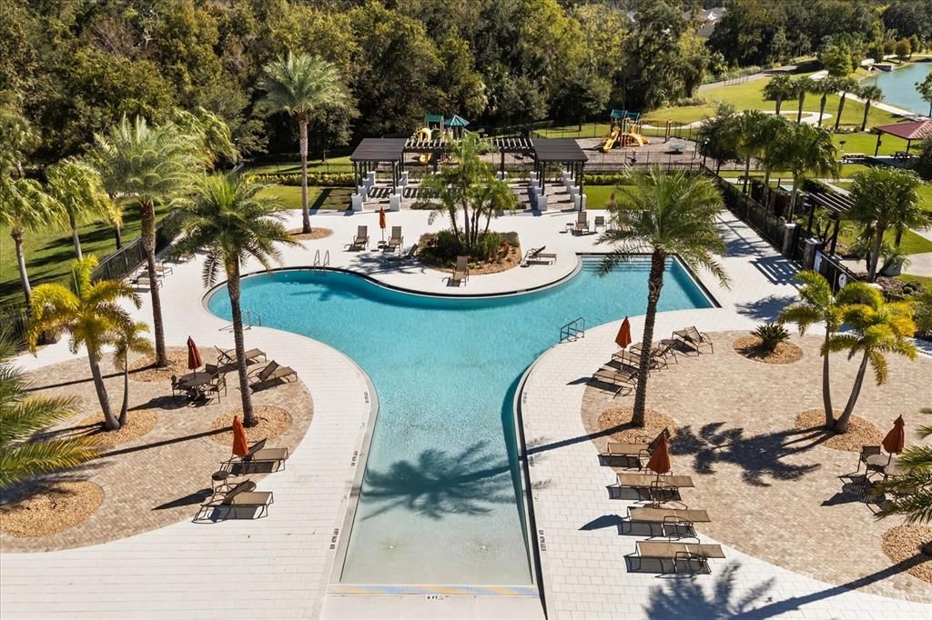 На продажу: $765,000 (4 спален, 2 ванн, 1916 Квадратных фут)