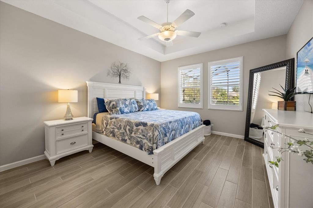 На продажу: $765,000 (4 спален, 2 ванн, 1916 Квадратных фут)