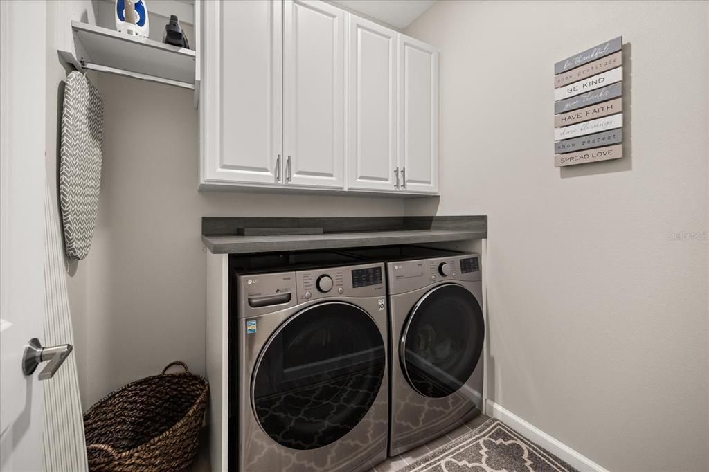 На продажу: $765,000 (4 спален, 2 ванн, 1916 Квадратных фут)