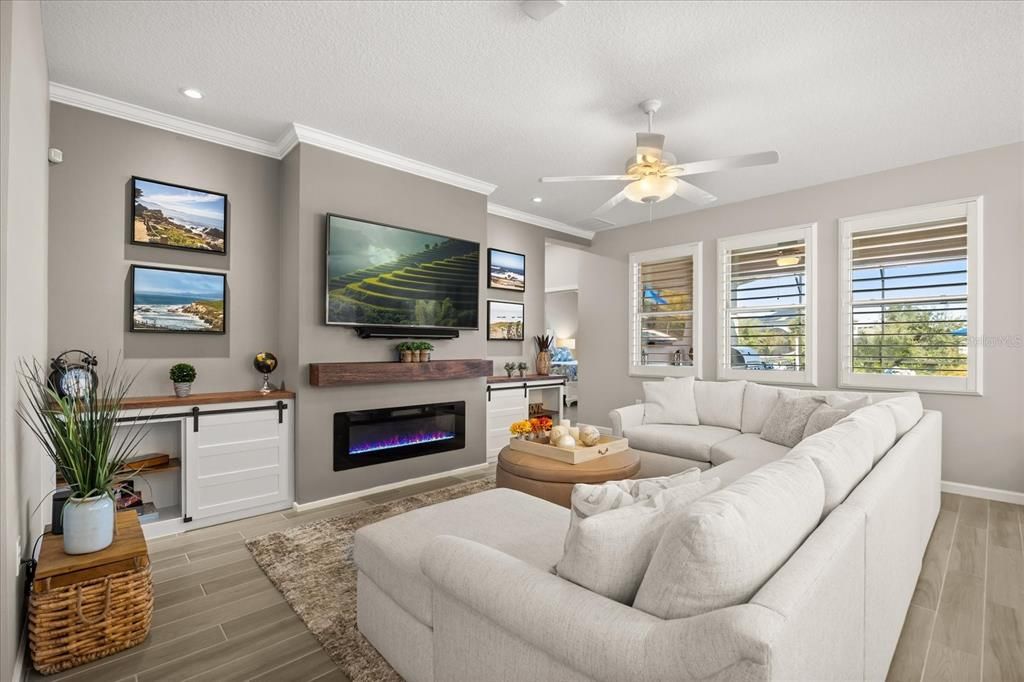 На продажу: $765,000 (4 спален, 2 ванн, 1916 Квадратных фут)