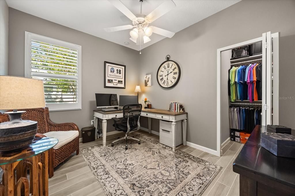 На продажу: $765,000 (4 спален, 2 ванн, 1916 Квадратных фут)