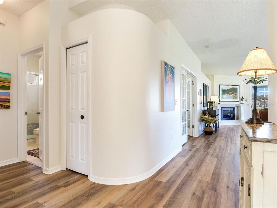 待售: $549,000 (3 贝兹, 2 浴室, 1959 平方英尺)