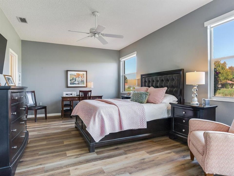 待售: $549,000 (3 贝兹, 2 浴室, 1959 平方英尺)