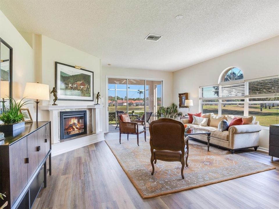 待售: $549,000 (3 贝兹, 2 浴室, 1959 平方英尺)