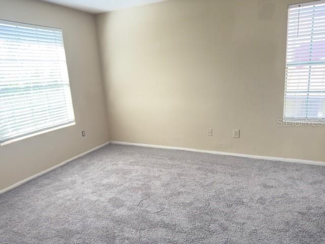 For Sale: $160,000 (2 beds, 2 baths, 962 Square Feet)