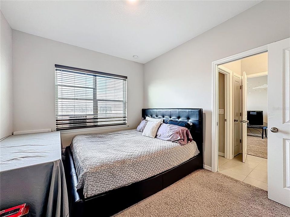 For Sale: $619,900 (5 beds, 4 baths, 3436 Square Feet)