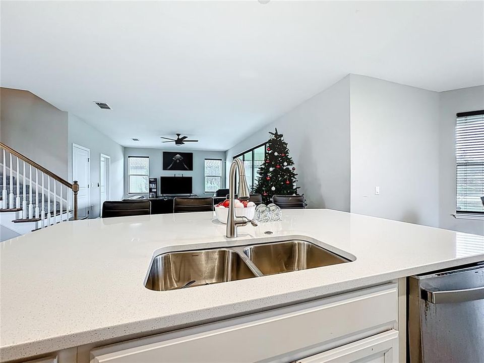 For Sale: $619,900 (5 beds, 4 baths, 3436 Square Feet)