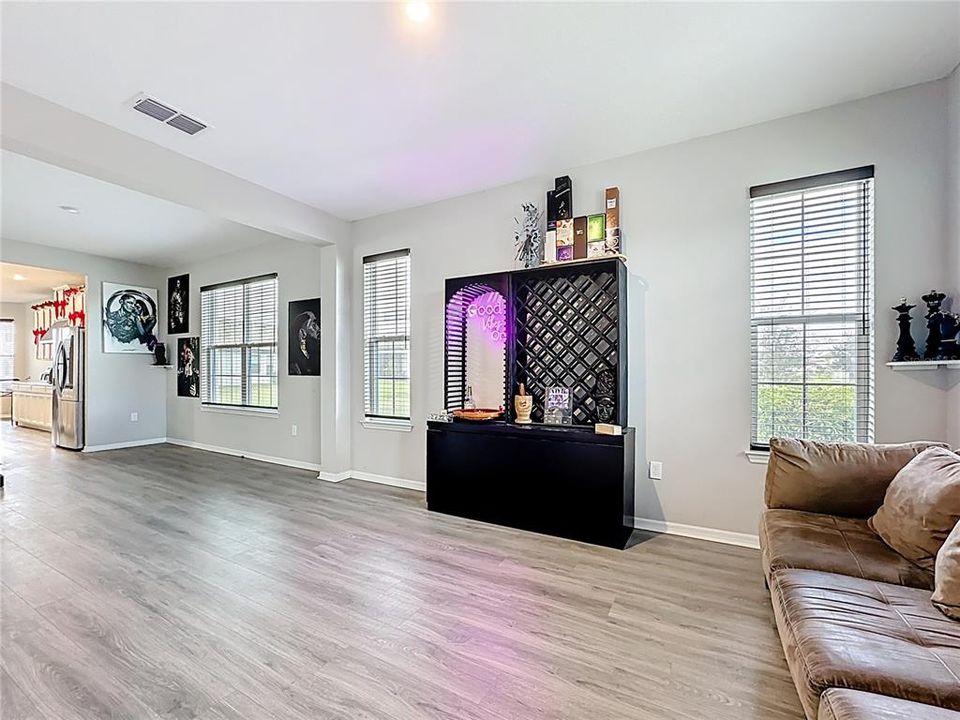 For Sale: $619,900 (5 beds, 4 baths, 3436 Square Feet)