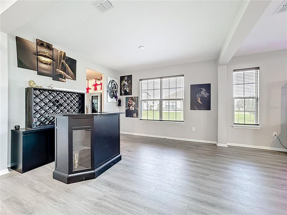 For Sale: $619,900 (5 beds, 4 baths, 3436 Square Feet)