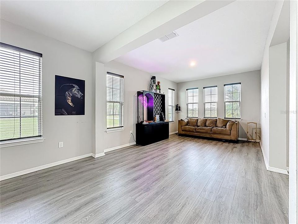 For Sale: $619,900 (5 beds, 4 baths, 3436 Square Feet)