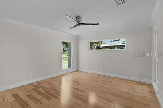 На продажу: $949,900 (4 спален, 3 ванн, 3336 Квадратных фут)