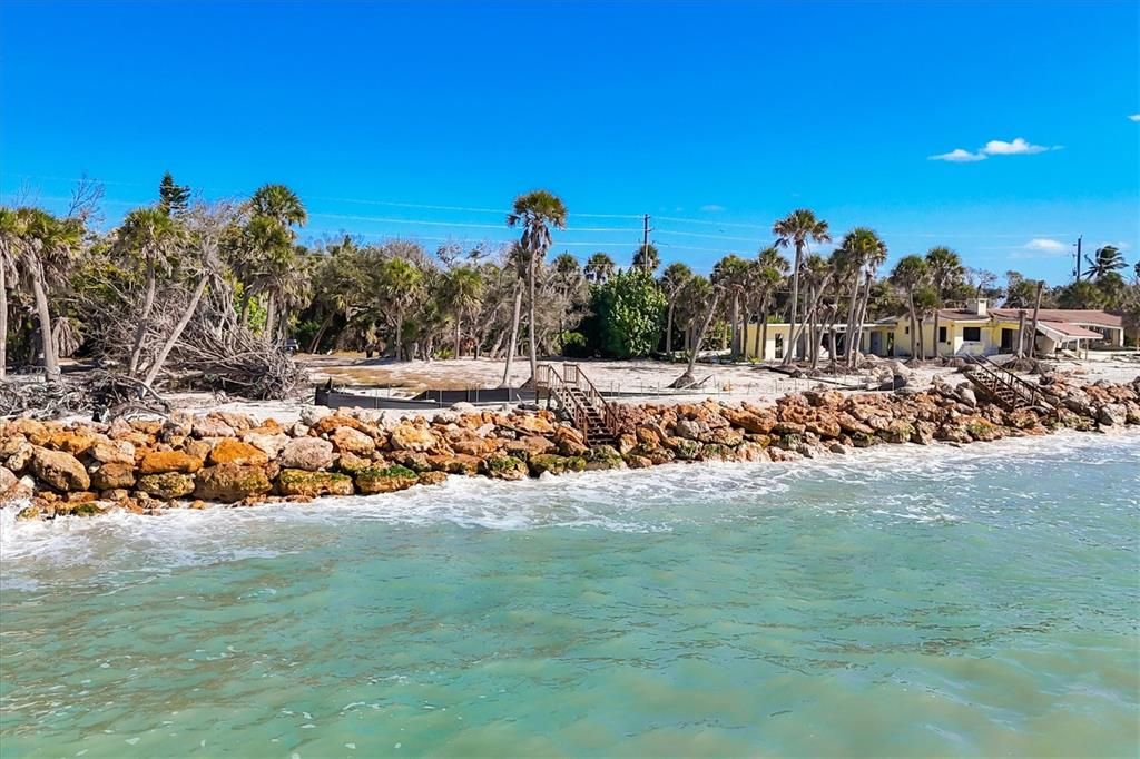 For Sale: $1,200,000 (0.44 acres)