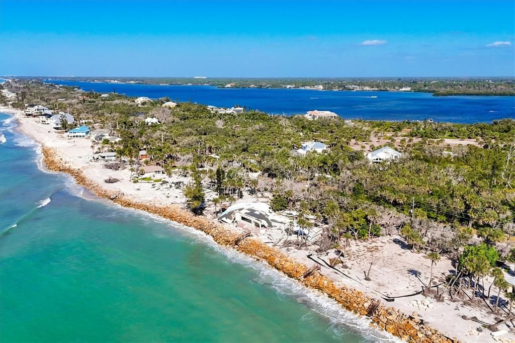 For Sale: $1,200,000 (0.44 acres)