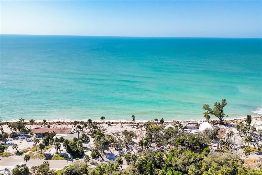 For Sale: $1,200,000 (0.44 acres)