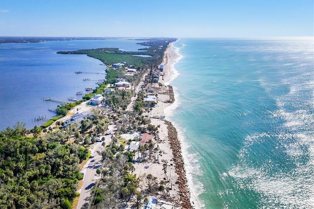 For Sale: $1,200,000 (0.44 acres)