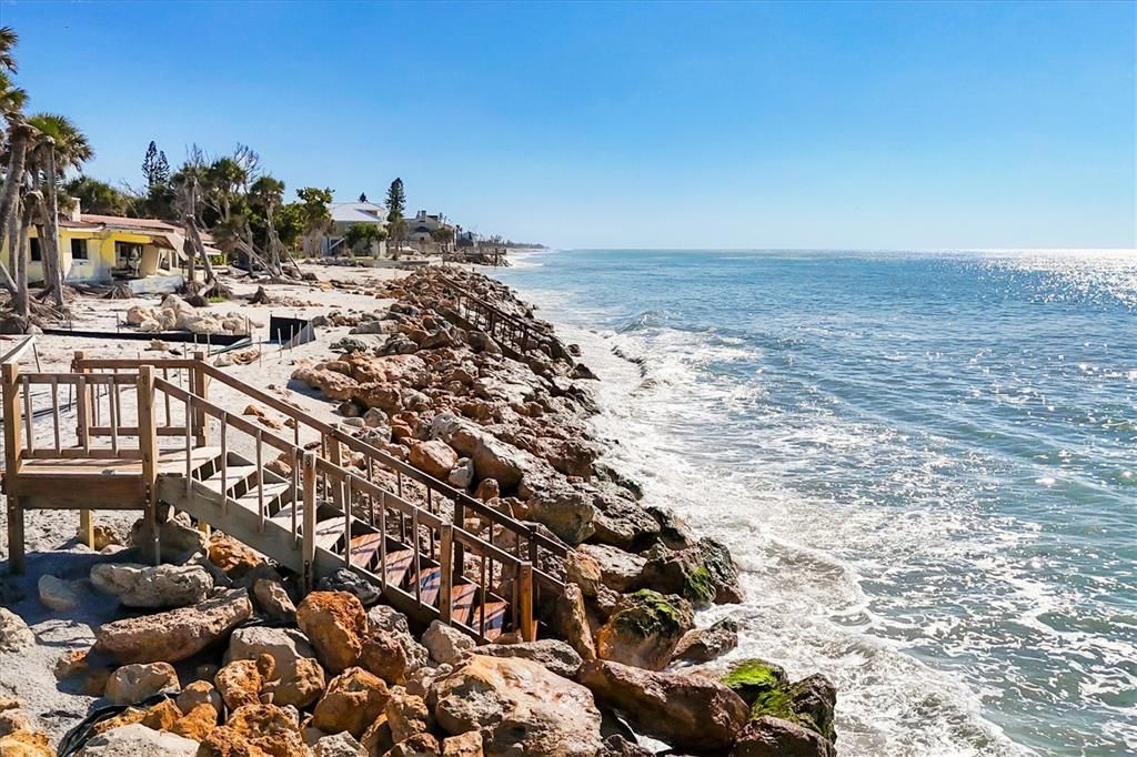 For Sale: $1,200,000 (0.44 acres)