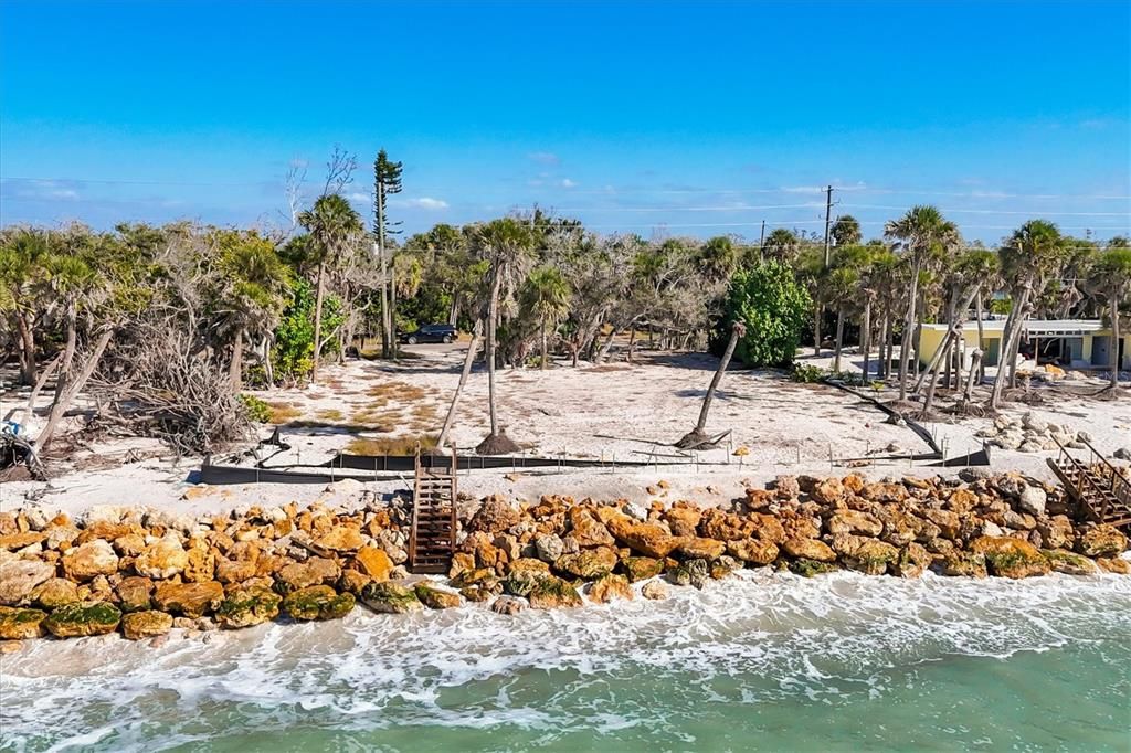 For Sale: $1,200,000 (0.44 acres)