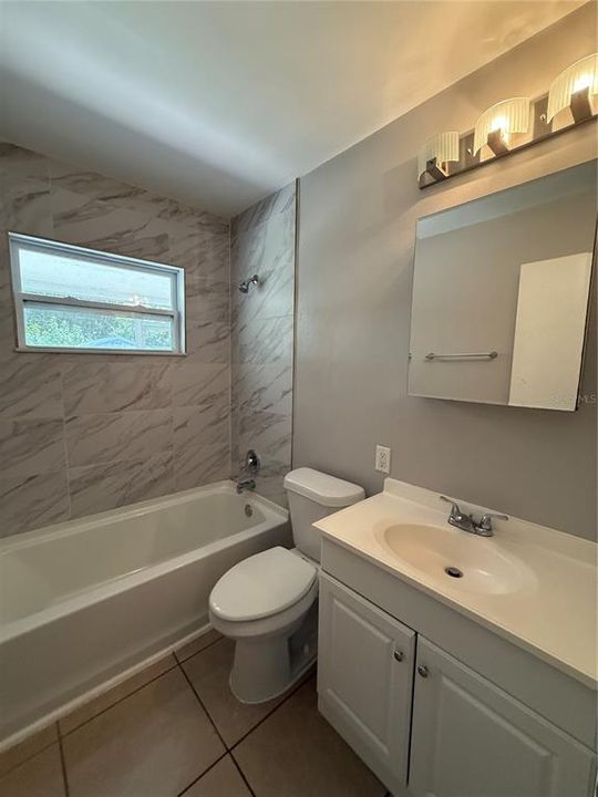 For Rent: $1,500 (2 beds, 1 baths, 783 Square Feet)