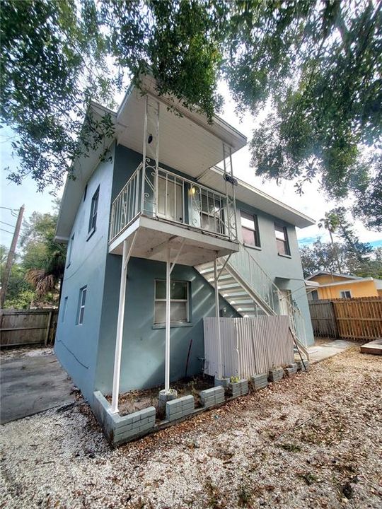 For Rent: $1,695 (2 beds, 1 baths, 610 Square Feet)