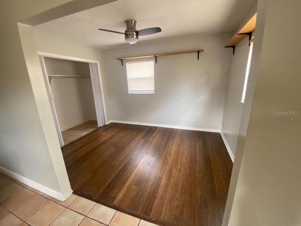 For Rent: $1,050 (1 beds, 1 baths, 783 Square Feet)