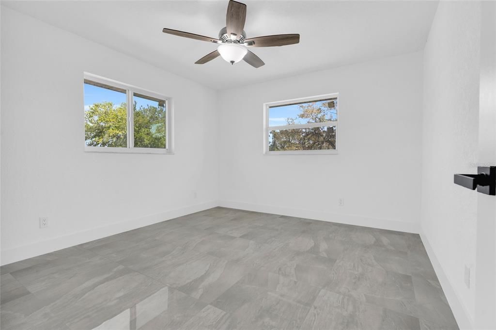 На продажу: $285,000 (3 спален, 2 ванн, 1806 Квадратных фут)