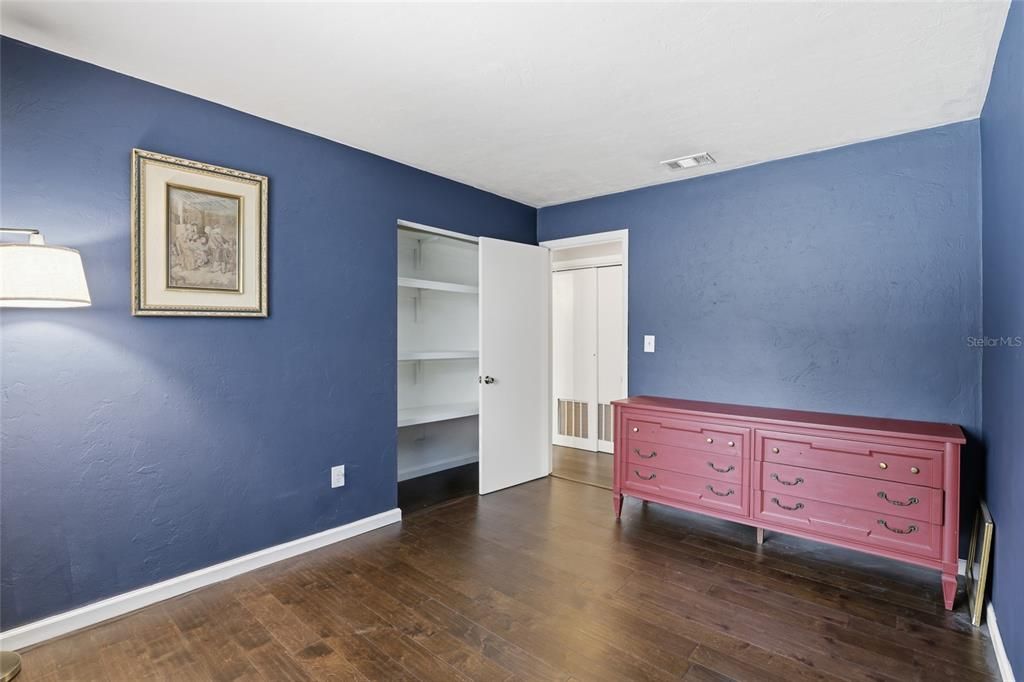 待售: $299,900 (3 贝兹, 2 浴室, 1286 平方英尺)