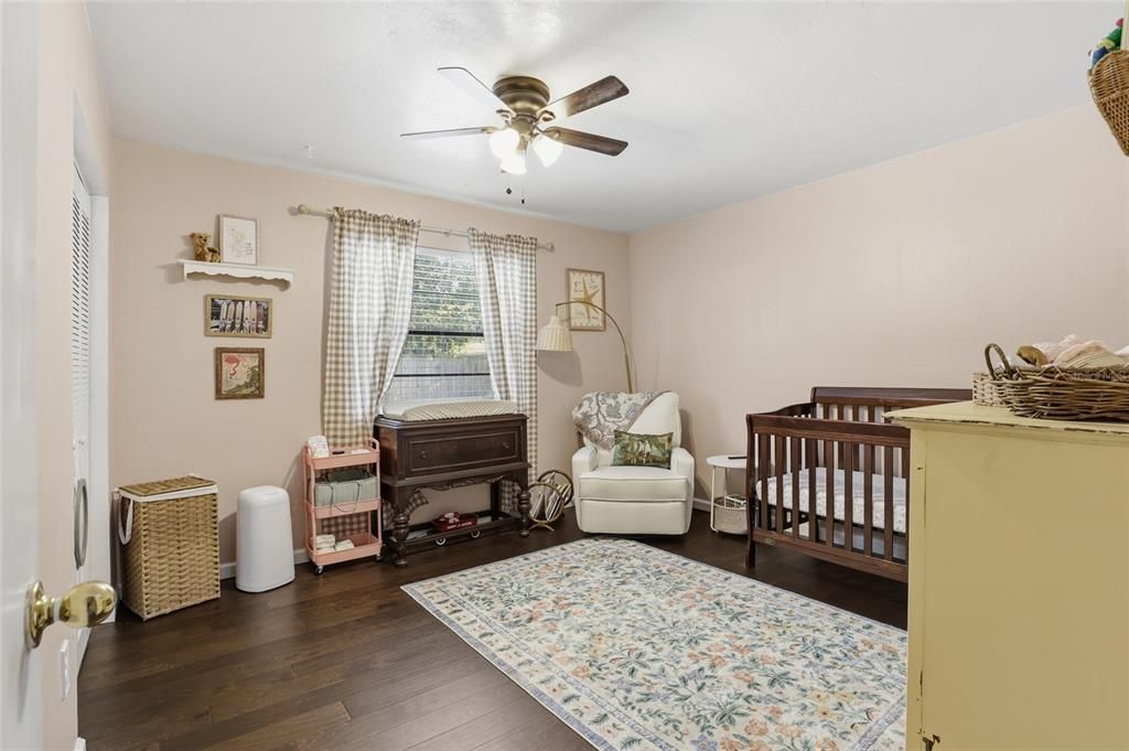 待售: $299,900 (3 贝兹, 2 浴室, 1286 平方英尺)