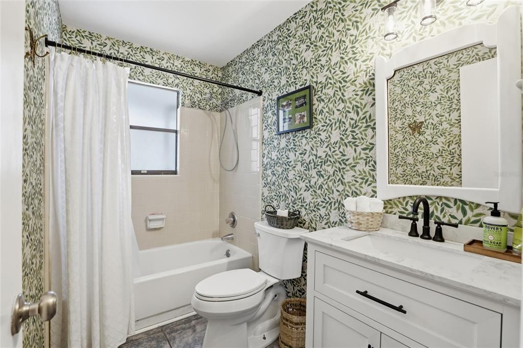 待售: $299,900 (3 贝兹, 2 浴室, 1286 平方英尺)