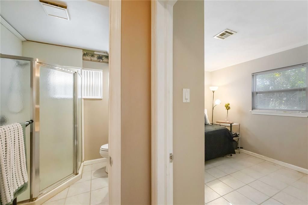 En Venta: $480,000 (4 camas, 2 baños, 2086 Pies cuadrados)