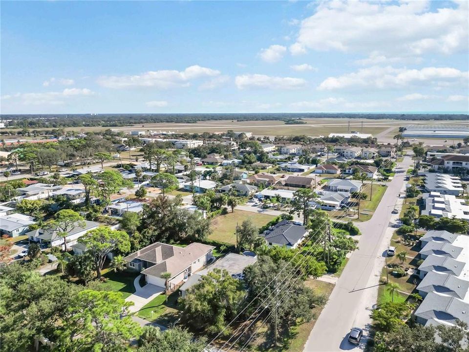 En Venta: $480,000 (4 camas, 2 baños, 2086 Pies cuadrados)