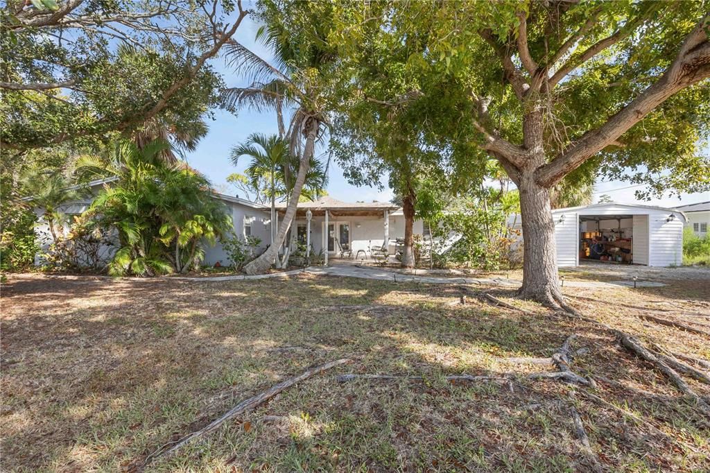 En Venta: $480,000 (4 camas, 2 baños, 2086 Pies cuadrados)