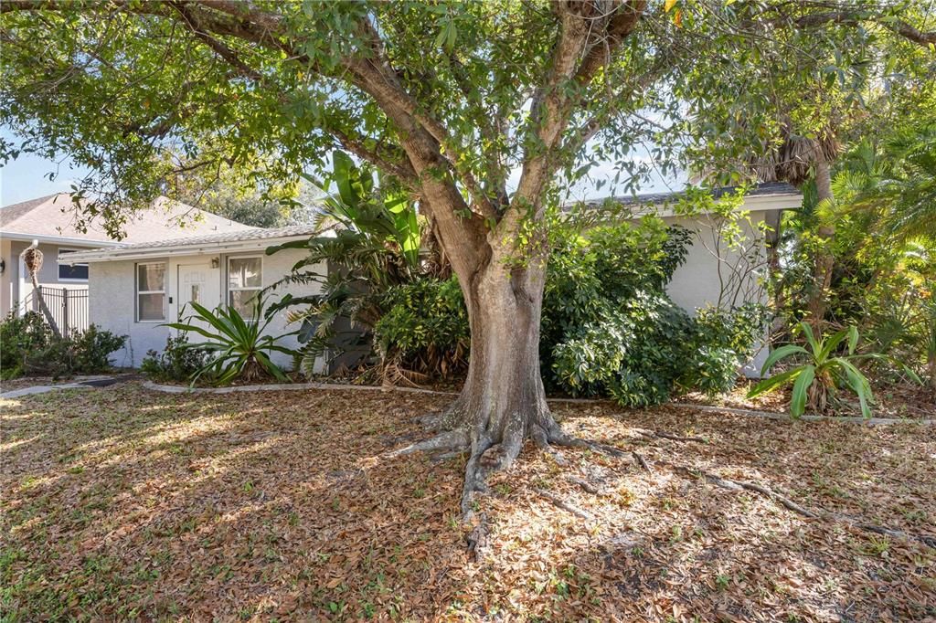 En Venta: $480,000 (4 camas, 2 baños, 2086 Pies cuadrados)