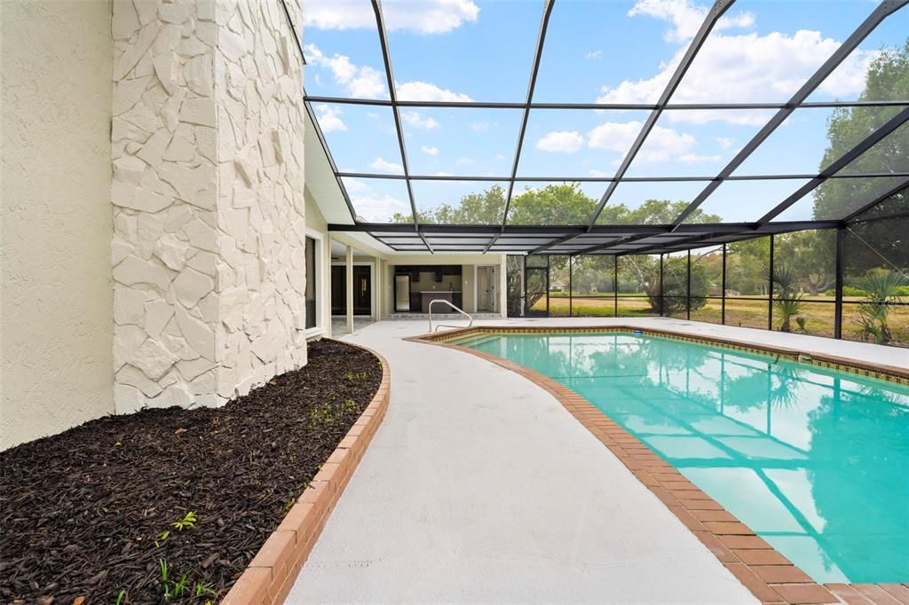 待售: $710,000 (3 贝兹, 4 浴室, 2982 平方英尺)