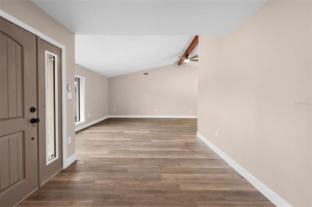 待售: $710,000 (3 贝兹, 4 浴室, 2982 平方英尺)