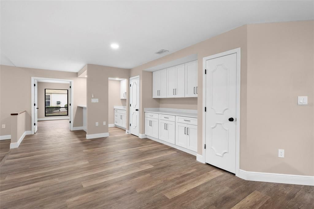 待售: $710,000 (3 贝兹, 4 浴室, 2982 平方英尺)